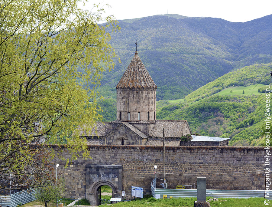 monastyr-tatev-armenia-chto posmotret